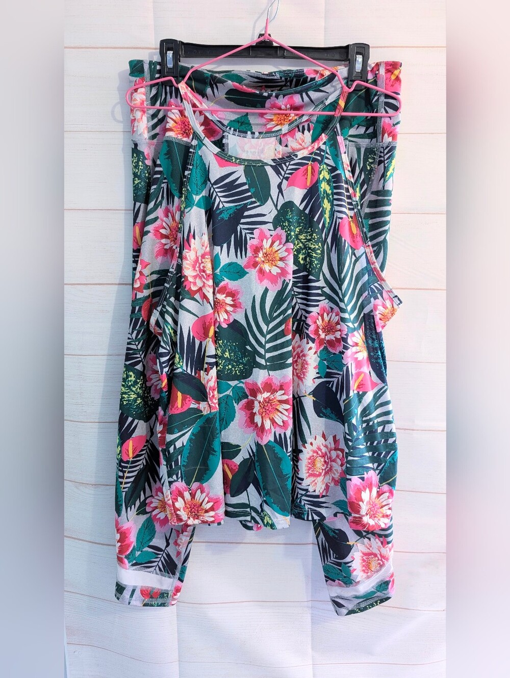 Old Navy Activeweat Set Tropical Floral Print Tank Top And Matching Leggings XL